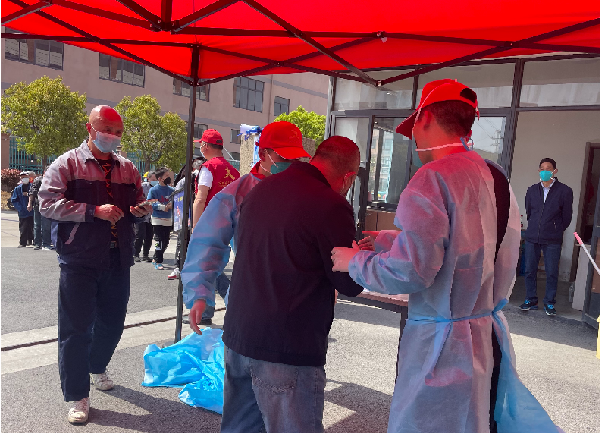 抗疫专题报道【核酸篇】 ▎齐心抗疫,leyu.乐鱼股份在行动~ 抗疫专题报道【核酸篇】 ▎齐心抗疫,leyu.乐鱼股份在行动~